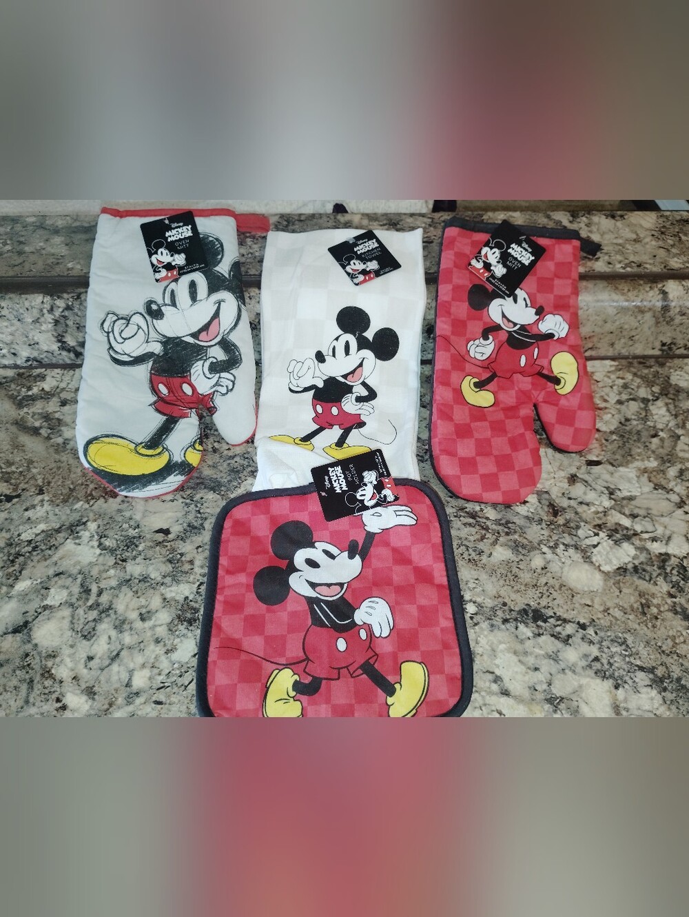 Disney Mickey Mouse Kids Oven Mitt & Pot Holder Set - Red, White, Yellow, Black